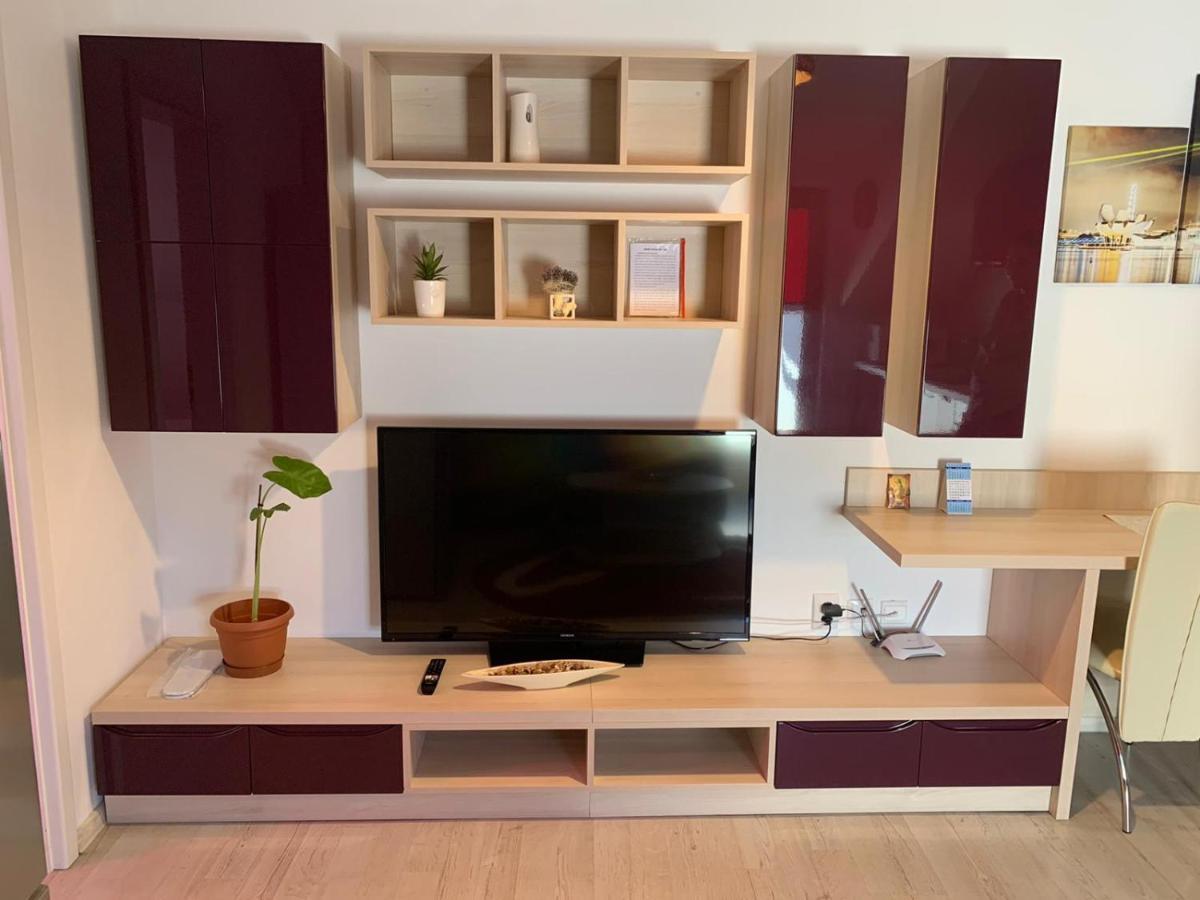 Simona Apartament Palas Mall Яш Екстериор снимка