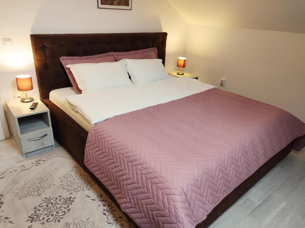 Simona Apartament Palas Mall Яш Екстериор снимка